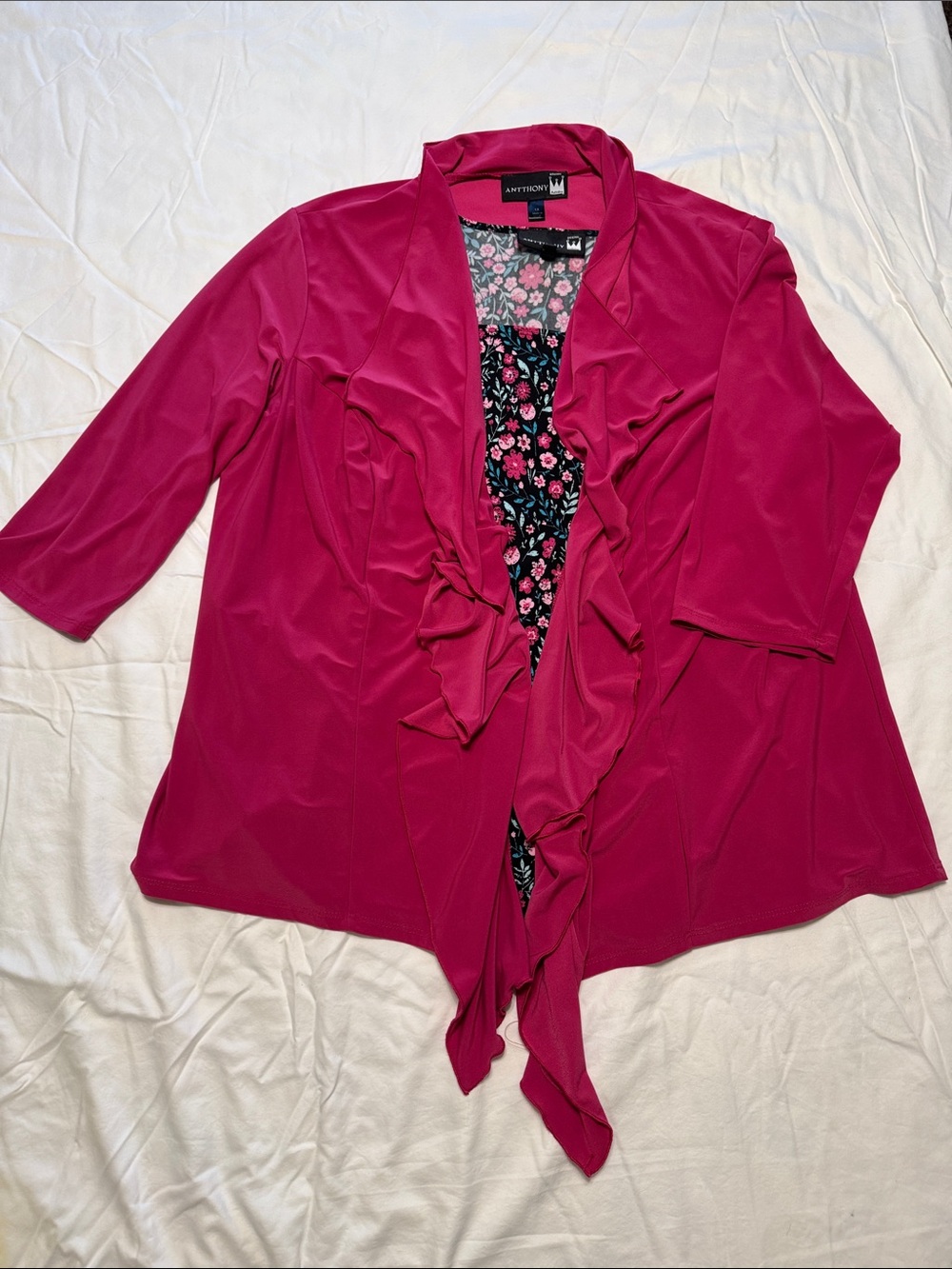 3 pieces Antthony Floral Print Top in Pink and Green, jacket and black pants
